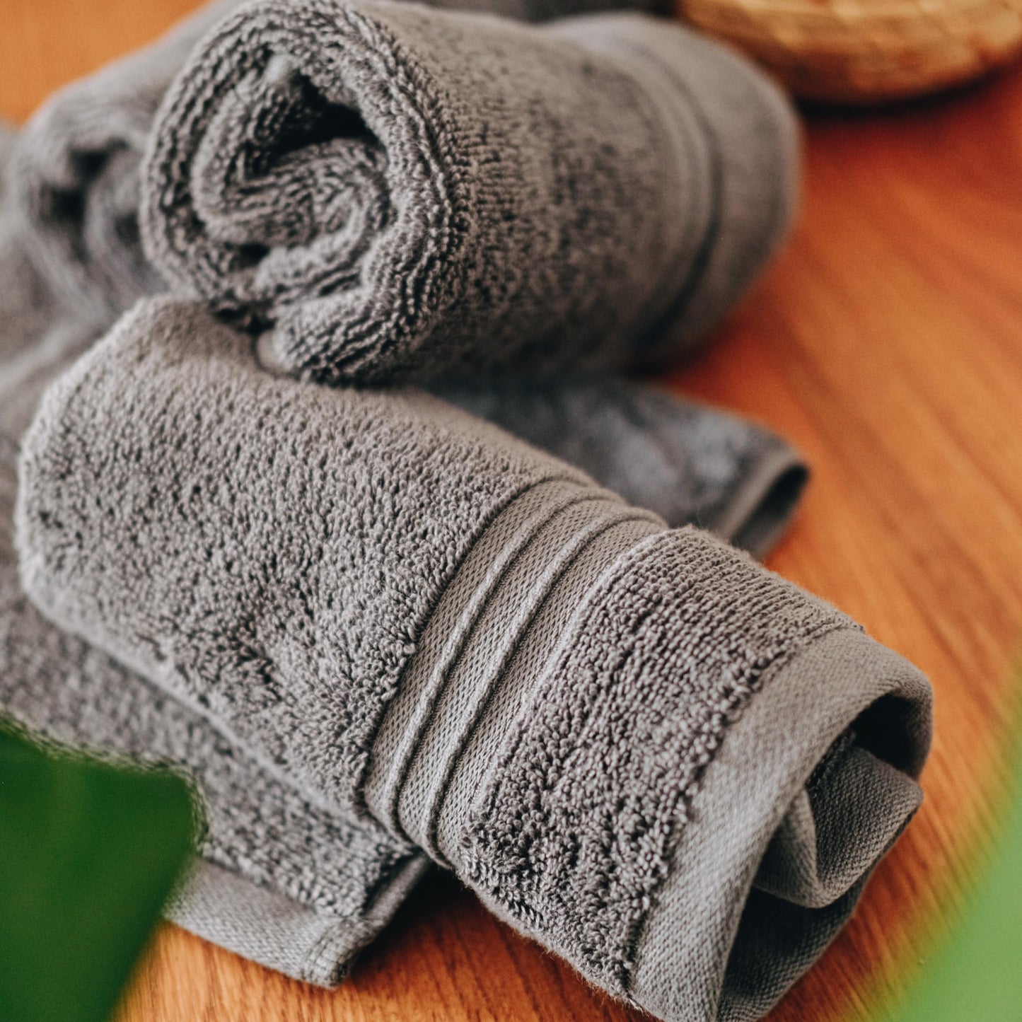 Milara Turkish Super-Plush Wash Cloths Set 4-Piece, Anthracite (Dark Gray) Bath Washcloths, (13 x 13 Inch)